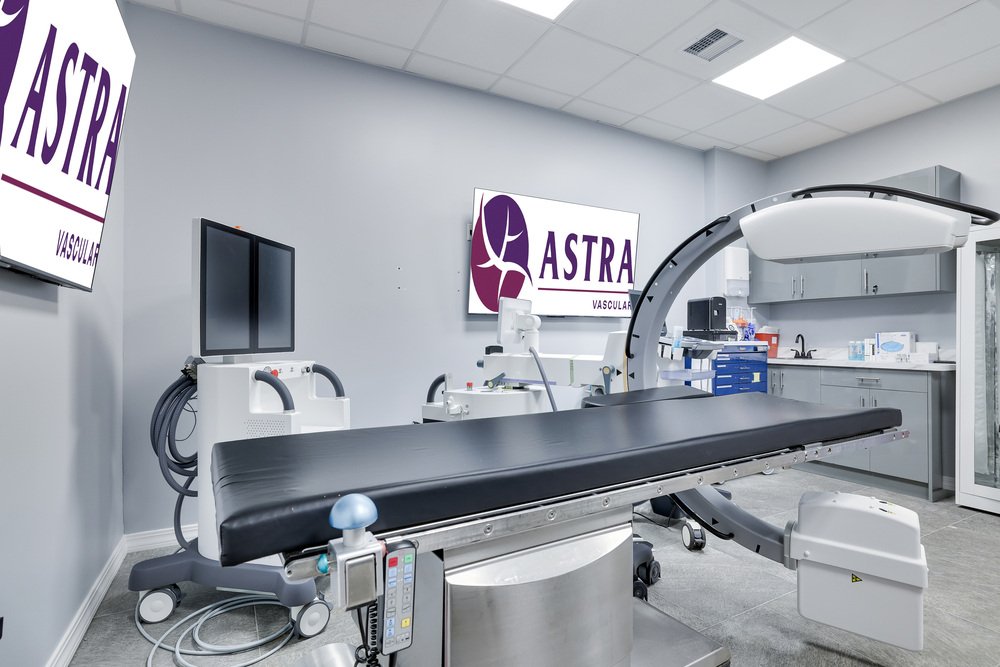 Astra Knee Pain Treatment Center Equipment In Bronx