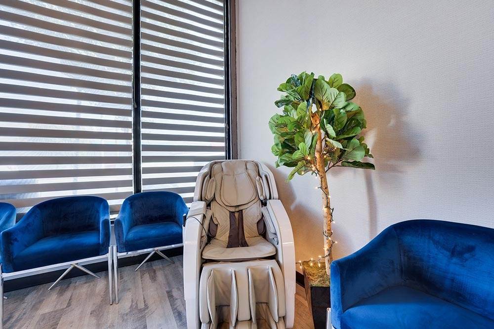 Astra knee pain waiting area queens NY